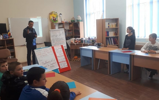Campania ,,19 zile de prevenire a abuzului si violenței asupra copiilor si tinerilor "